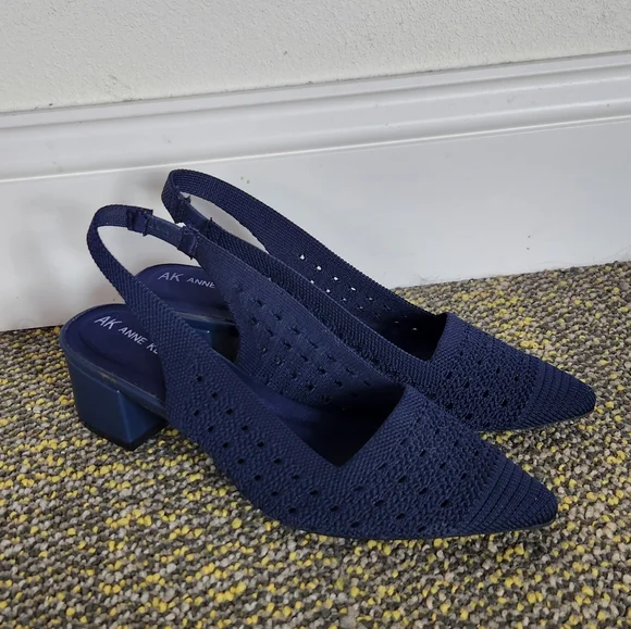 Anne Klein Navy Knit Slingback Heels Size 7 - Picture 10 of 14